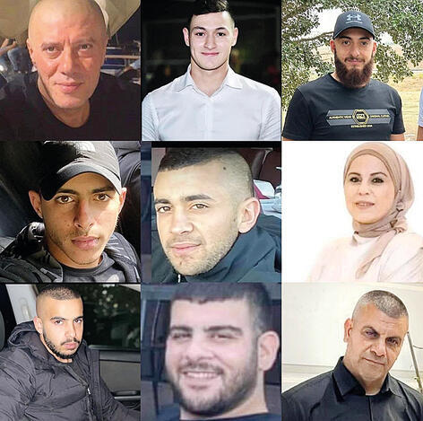 הנרצחים בטירה בתוך 6 חודשים (משמאל לימין). שורה עליונה: מרואן נאסר, איהם נאסר, מועאד עבד אלחי, שורה אמצעית: סברי מרדי, יוסף אבו כיט, סוזאן בשארה, שורה תחתונה: יוסרי נאסר, מוחמד תיתי, מרואן עמרור yk14433385