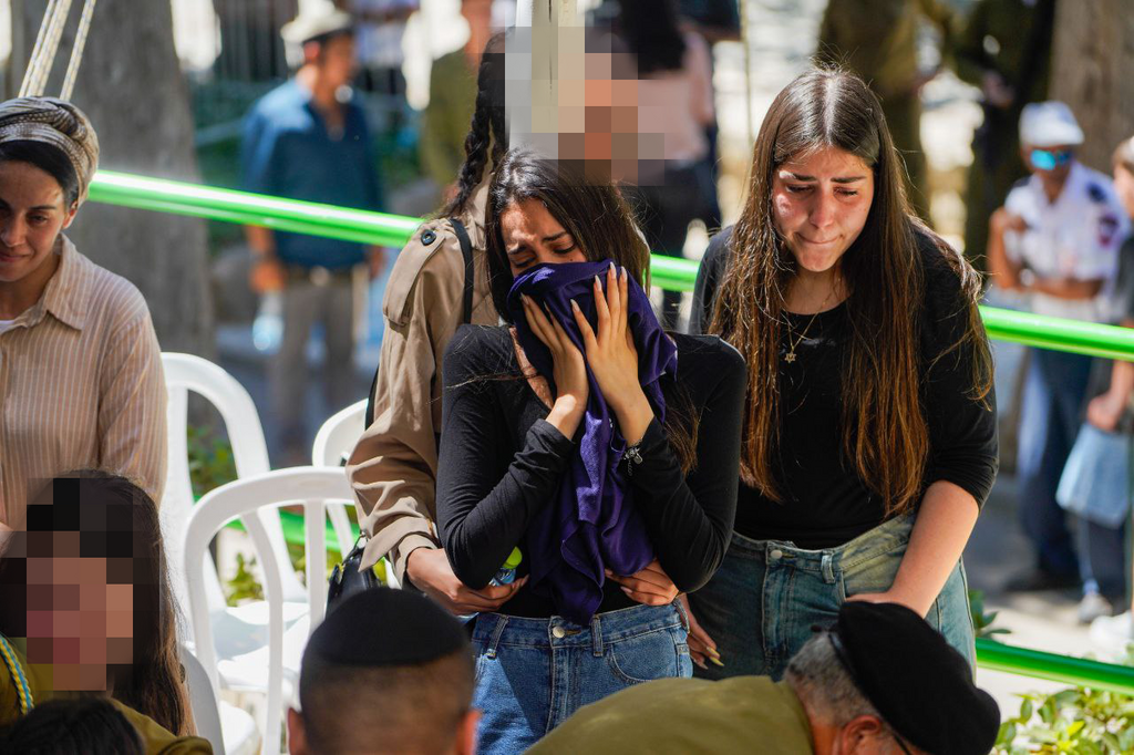 צילום: שלו שלום הלווייתו של נועם אהרון מסגדיאן בהר הרצל