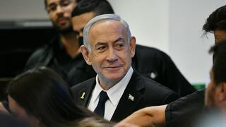 נתניהו נכנס לאולם הדיונים במחוזי