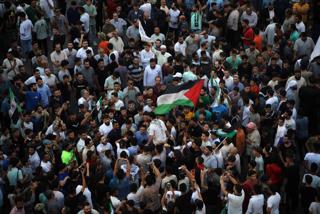 צילום: Rami al SAYED / AFP הפגנות בדמשק נגד התקיפות הישראליות