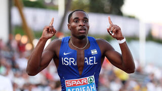 בלסינג אפריפה מנצח בגמר 200 מ