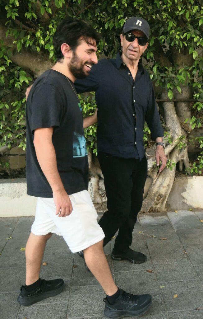 אבא ובן (צילום: אמיר מאירי) ששון גבאי ליאור אשכנזי אדם גבאי פפראצי