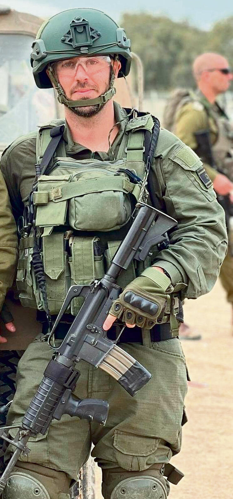 בשטח כלוחם, קצין רפואה רובינשטיין yk14447469