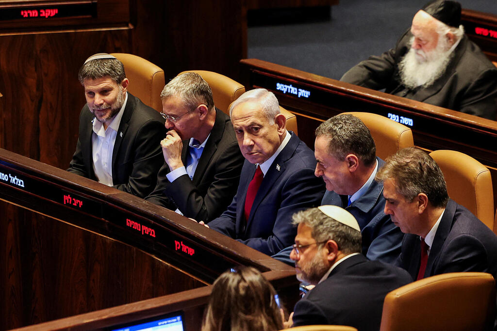 Photo: REUTERS/Ronen Zvulun ראש הממשלה ביבי בנימין נתניהו במליאת הכנסת