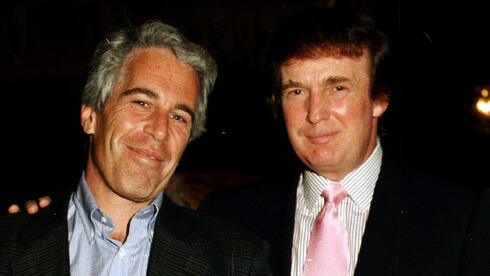 מסמכי אפשטיין חשפו – טראמפ התקשר למפקד המשטרה: „כולם ידעו עליו”