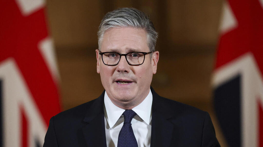 ראש ממשלת בריטניה קיר סטרמר: אם ישראל לא תפעל לסיום "המצב המחריד" בעזה - נכיר במדינה פלסטינית