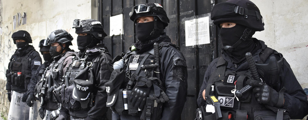 שרון יצחקי כלא נשים מיראפלורס לה פאז בוליביה