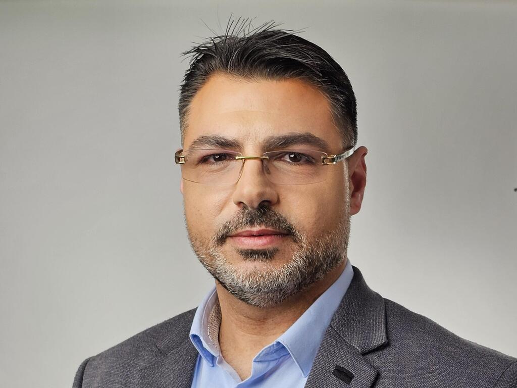 ד"ר פארס סלאמה