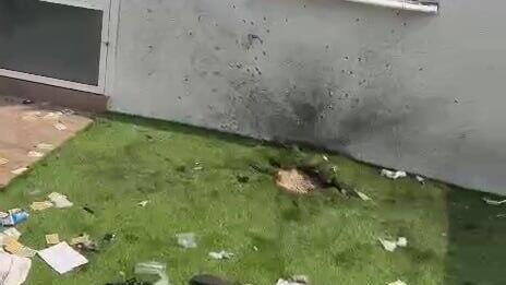 חצר הבית באשדוד אליו נזרק רימון