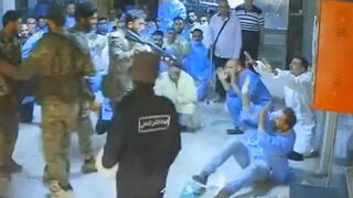 סוריה תיעוד הוצאה להורג בית חולים במעוז ה דרוזים א-סווידא סוריה תיעוד הוצאה להורג בית חולים במעוז ה דרוזים א-סווידא