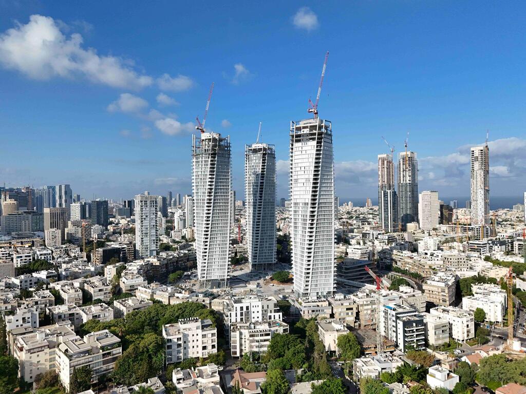 מגדלי כיכר המדינה: חזון אדריכלי שאפתני פוגש יצירתיות הנדסית. (יח"צ) מגדלי כיכר המדינה: חזון אדריכלי שאפתני פוגש יצירתיות הנדסית.