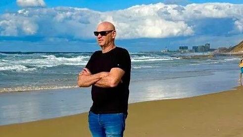 נעם תיבון, מתוך 