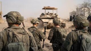 פעילות כוחות אוגדה 99 בפאתי העיר עזה פעילות כוחות אוגדה 99 בפאתי העיר עזה