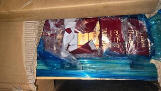 משאיות הסיוע ההומניטרי עם הטבק והסיגריות שניסו להבריח בהן לתוך הרצועה משאיות הסיוע ההומניטרי עם הטבק והסיגריות שניסו להבריח בהן לתוך הרצועה