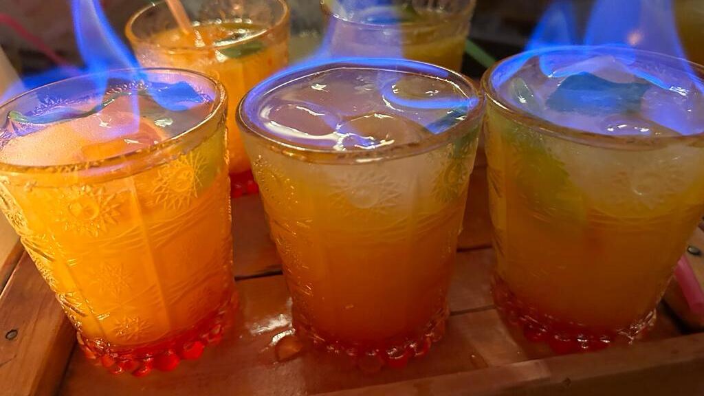 סדנת הקוקטיילים של זיו מנור