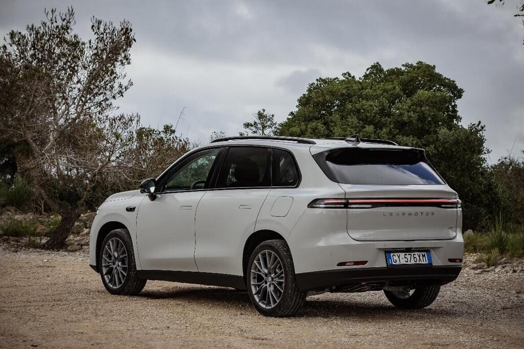 LEAPMOTOR C10 PLUG-IN HYBRID (תמונה: יח"צ) LEAPMOTOR C10 PLUG-IN HYBRID