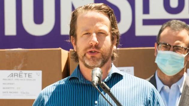 He preached justice and Jewish values. Now he faces 40 years for massive fraud