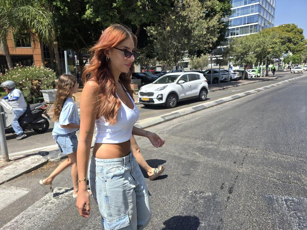 לא תגלי לנו? (צילום: שאול גולן ) פפראצי מאי ערב האח הגדול