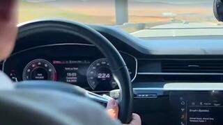 שר התחבורה של טורקיה מהירות מופרזת 225 קמ"ש