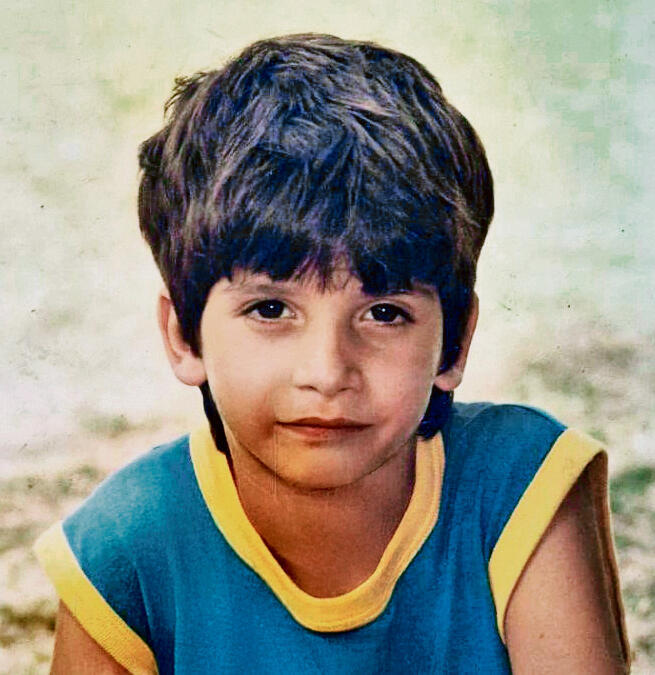 מושיק גלאמין yk14487140