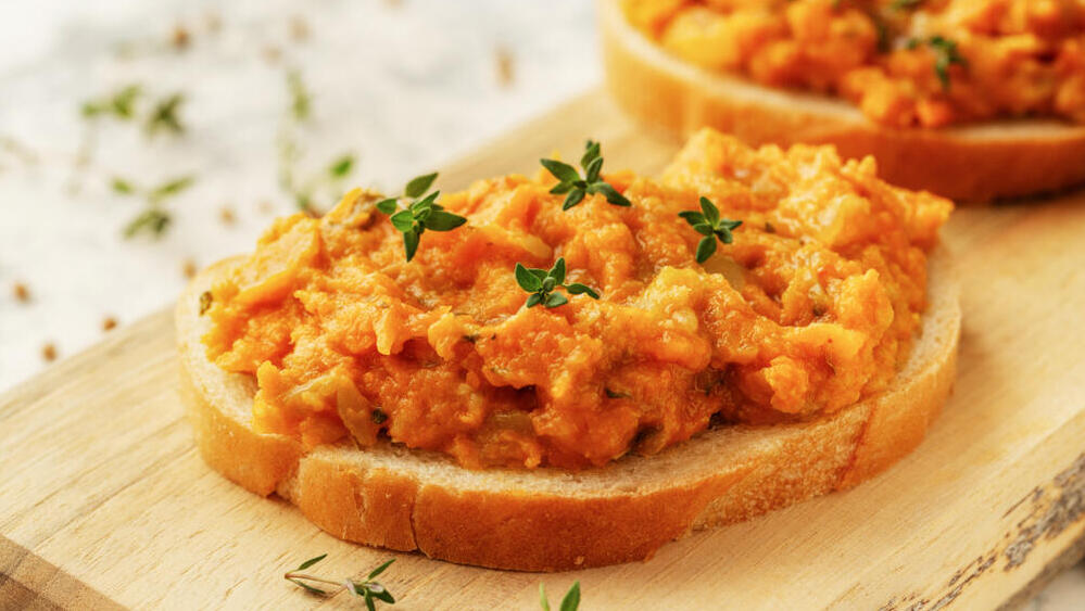 לכל עדה יש אחד משלה. ממרח ירקות (צילום: shutterstock) ממרח ירקות