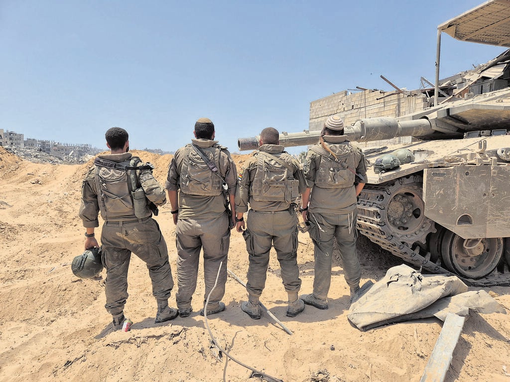 ארבעת הלוחמים בעזה (צילום: ליאור בן עמי) ארבעת הלוחמים בעזה