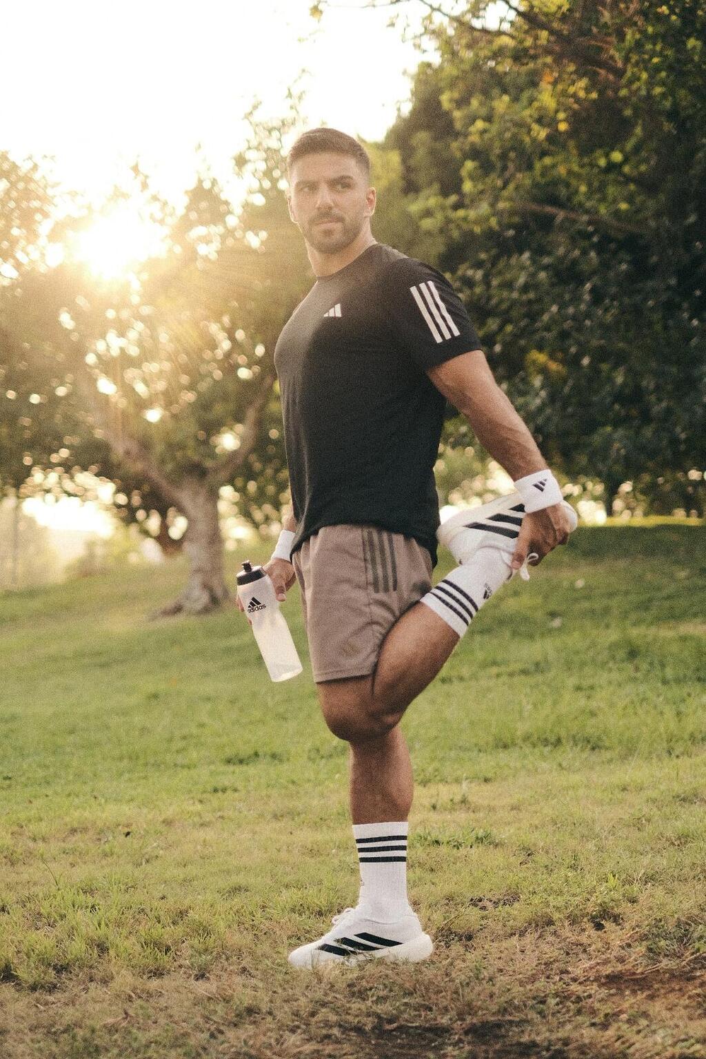 מהירות, נוחות ועיצוב: נעלי הריצה החדשות מדגם Adizero EVO SL (צילום: מלאכי דוידי) מגה ספורט