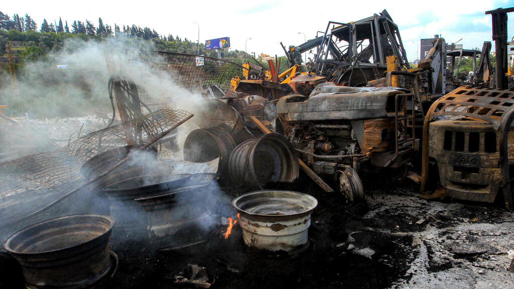 Target of an IDF strike in southern Lebanon (Photo: Mahmoud Zayyat / AFP) דרום לבנון