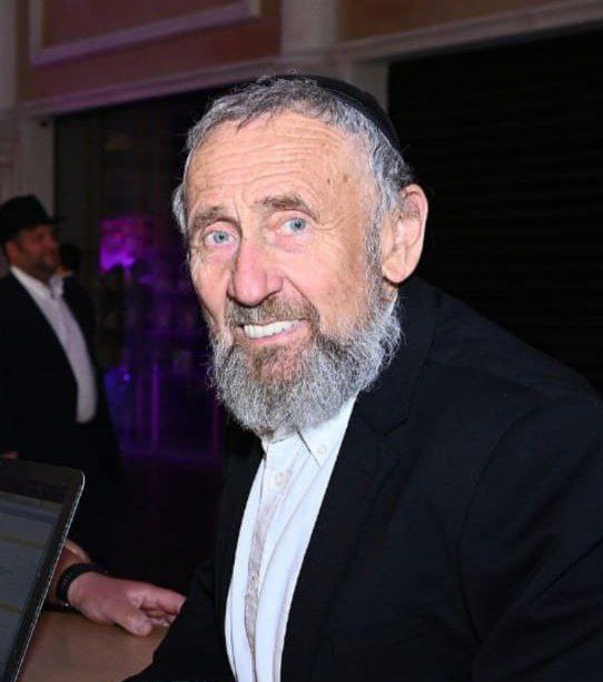 מרדכי שטיינצג ז"ל (ד"ר מרק) (צילום: באדיבות משה ויסברג) מרדכי שטיינצג ז"ל (ד"ר מרק)