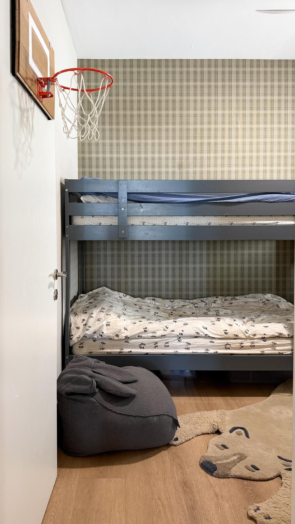 The boys room (Photo: Noam Ron) הדירה של דנה ואורי ריץ, תל אביב