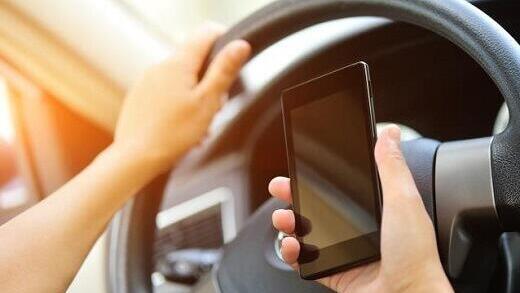 עד 10,000 לשימוש בטלפון: החמרת הקנסות הדרמטית שמקדמים השרים