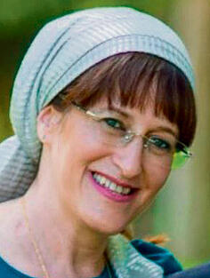 שרה מנדלסון ז"ל (60) yk14506812