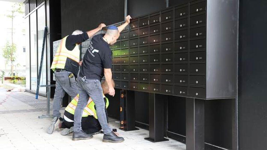 התקנת תיבות דואר של חברת תיבות (חברת תיבות) התקנת תיבות דואר של חברת תיבות