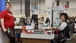 העובדים מתוך הסרטון שפורסם ברשתות