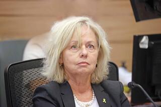 גלי בהרב מיארה