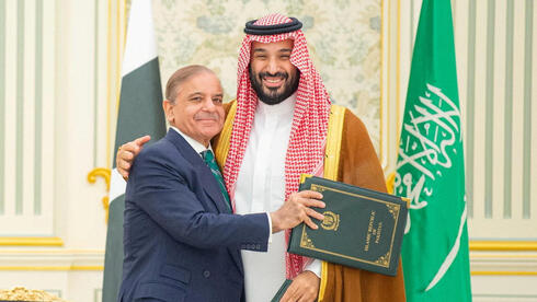 Signal to Israel: Saudi Arabia, nuclear-armed Pakistan sign defense pact post-Doha strike  