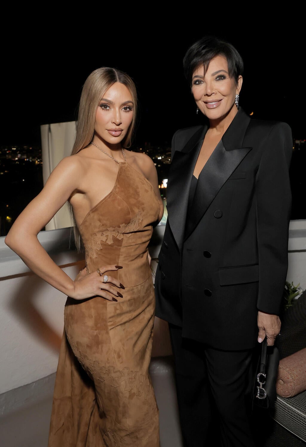 יתכן שזה הזמן לעוד פוליגרף (צילום: Emma McIntyre/Getty Images for GQ) קריס ג'נר קים קרדשיאן