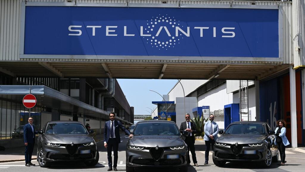 סטלנטיס לקראת שינוי דרמטי? תתמקד בג'יפ, פיג'ו, פיאט וראם