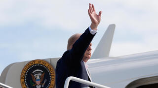 דונלד טראמפ ממריא לניו יורק