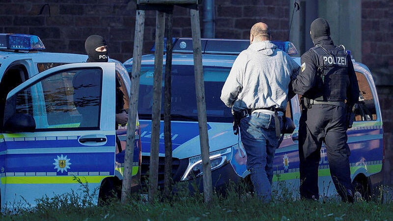 One of the Hamas members arrested in Germany on suspicion of plotting attacks against Jews (Photo: REUTERS/Heiko Becker) אחד מחברי חמאס שנעצר בגרמניה בחשד שתכנן לפגוע ביהודים