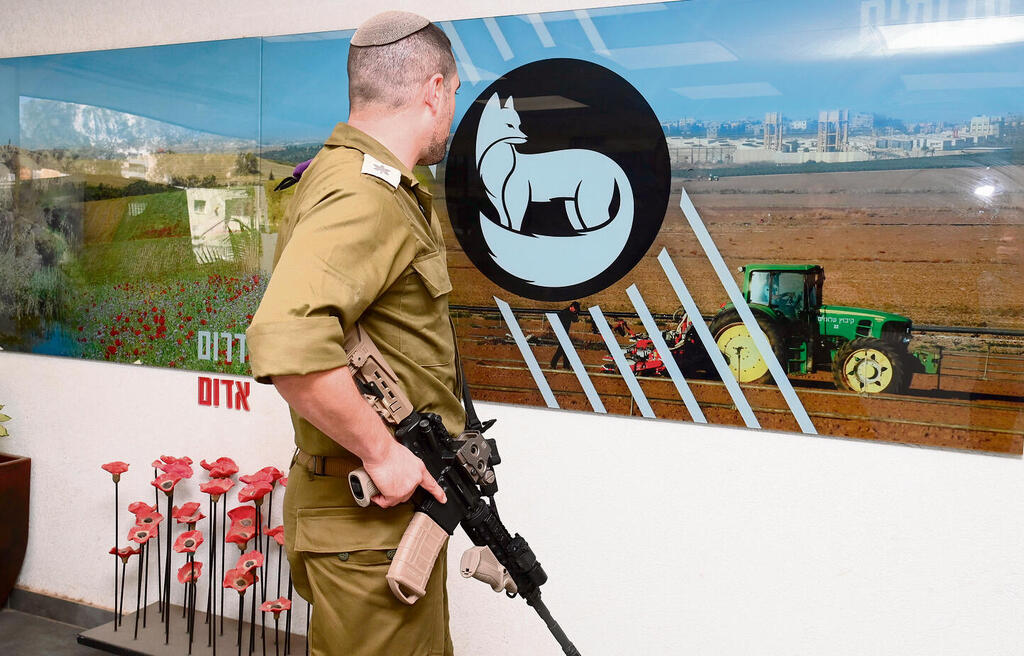 "ללידה הגעתי מבית לוינשטיין על קביים". סא"ל ג' | צילום: הרצל יוסף yk14534510