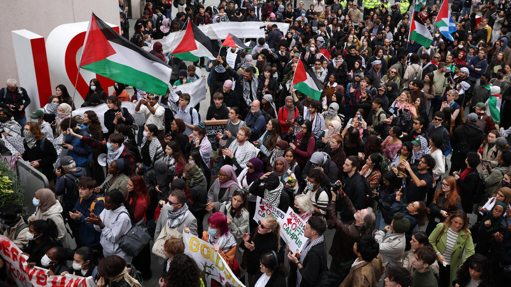 Pro-Palestinian protests in London on the anniversary of the October 7 Hamas massacre (Photo: Dan Kitwood/Getty Images) לונדון בריטניה