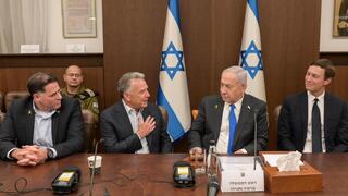 ישיבת הממשלה בה לקחו חלק ויטקוף וקושנר