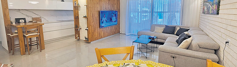 אנגלו סכסון - מיניפנטהאוז בגעתון בנהריה נהריה