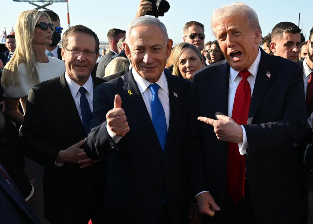 Photo: JALAA MAREY/Pool via REUTERS, Chip Somodevilla / POOL / AFP נאום דונלד טראמפ בכנסת ישראל