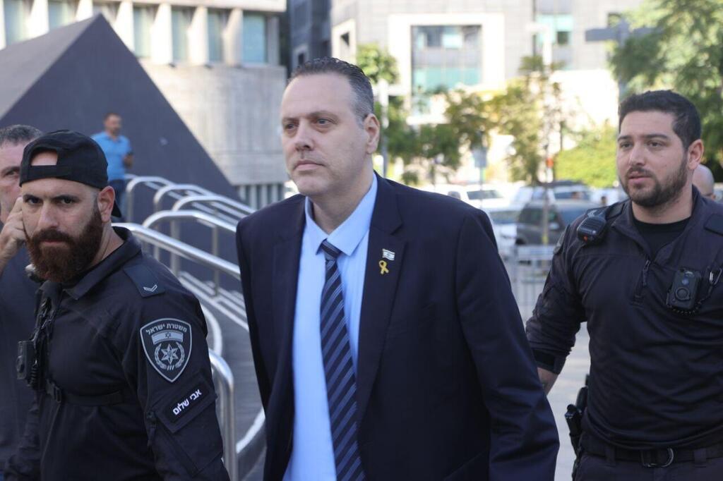 Culture and Sports Minister Miki Zohar (Photo: Moti Kimchi) השר מיקי זוהר הגיע לתמוך בנתניהו