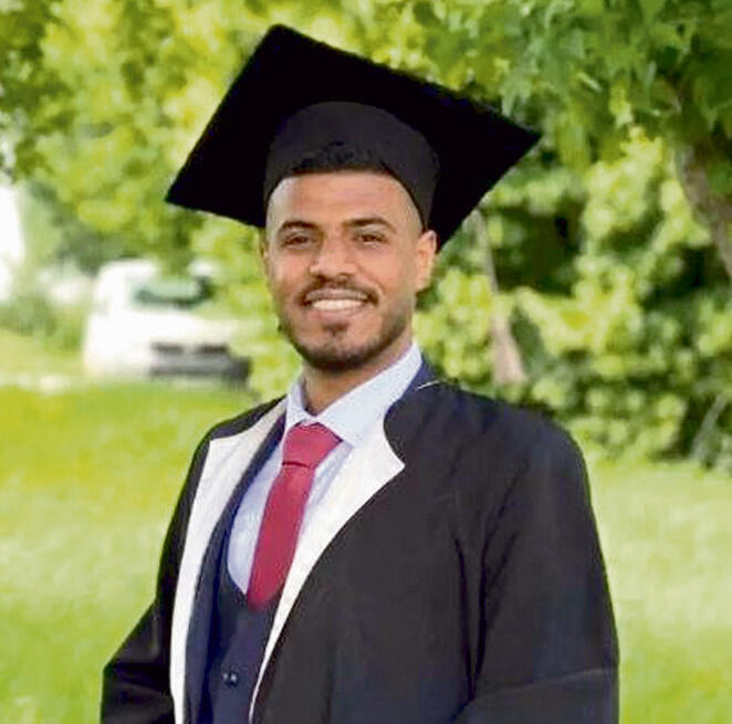 "אדם צעיר וישר שנמנע מבעיות". ד"ר זיאד אבו־עאבד yk14547696