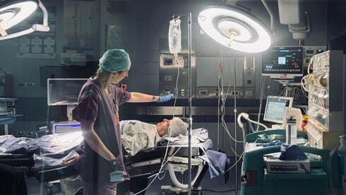 Israeli researchers test hypnosis-based weight-loss ‘surgery’ with promising early re