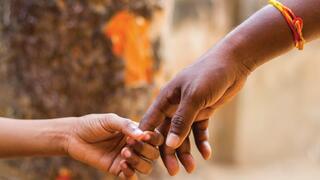 "חינוך מיני זה קודם כול חינוך לרגשות, לכבוד עצמי, לדימוי גוף בריא, ליכולת לומר מה נעים לי ומה לא, להצבת גבולות ברורים"