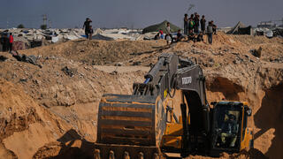 חיפושים בשכונת חמד חאן יונס עזה